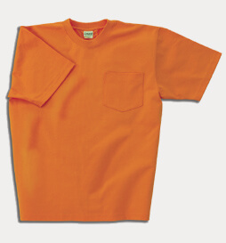 CAMBERのオレンジ色のポケットTシャツ